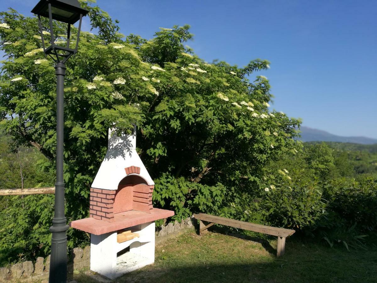 Apartment Hum-The Smallest Town In The World Exterior photo
